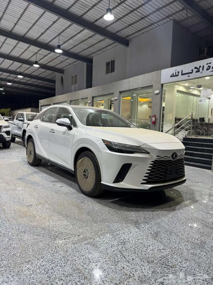 لكزس -RX-350-BB- ابيض بنزين موديل 2025 2