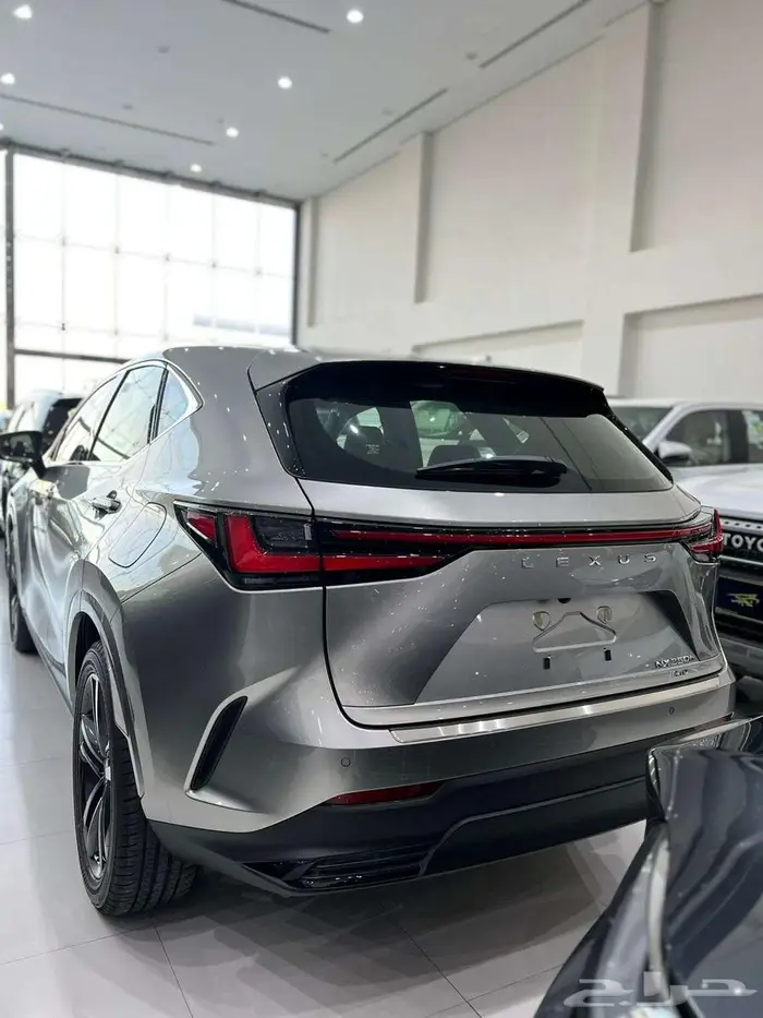 لكزس ES350 AH هايبرد 2025 4