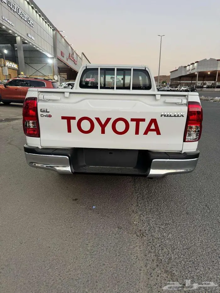 تويوتا هايلكس غماره 2400 cc ديزل بدون دبل موديل 2025 5