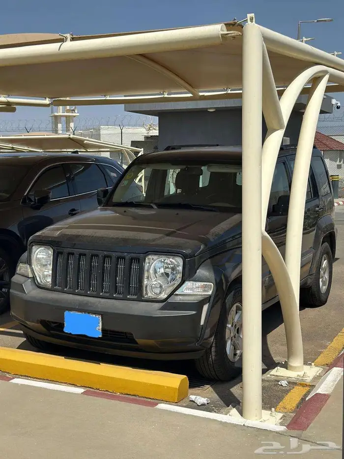 جيب شيروكي ليبرتي 2012 4