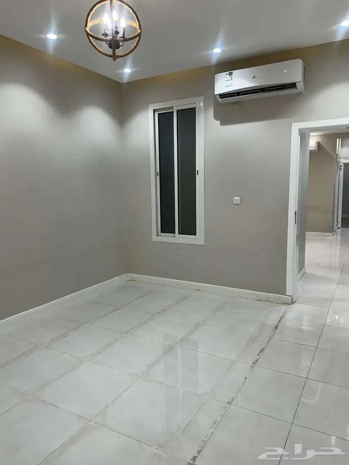 فله روف للايجار بتبوك حي اليرموك 3