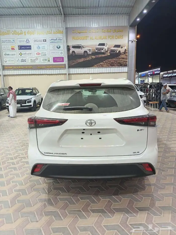 تويوتا هايلاندر GLE هايبرد 2025 4