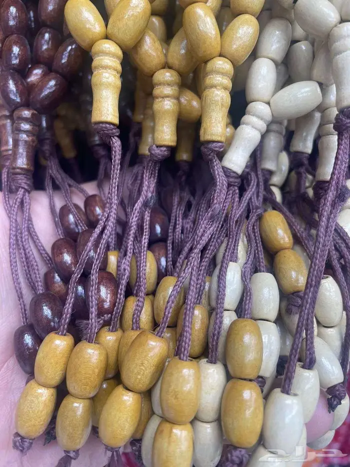 سبح خشب بالجملة  ألوان طبيعية وأسعار ممتازة 1