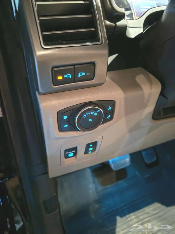 للبيع  Ford F-150 Limited موديل 2019 6