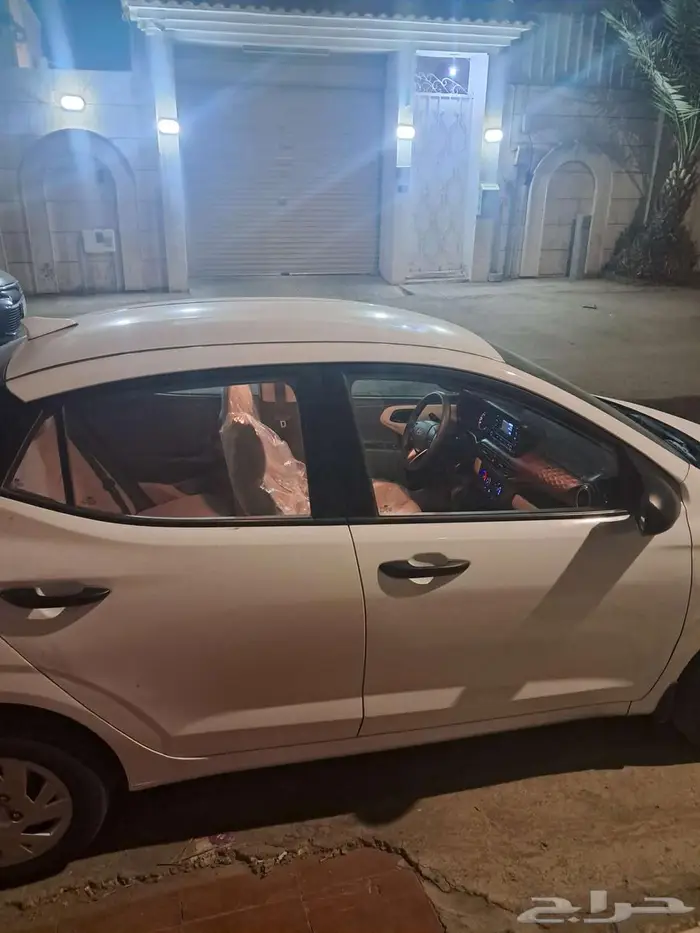 هواندايi10 2024 3