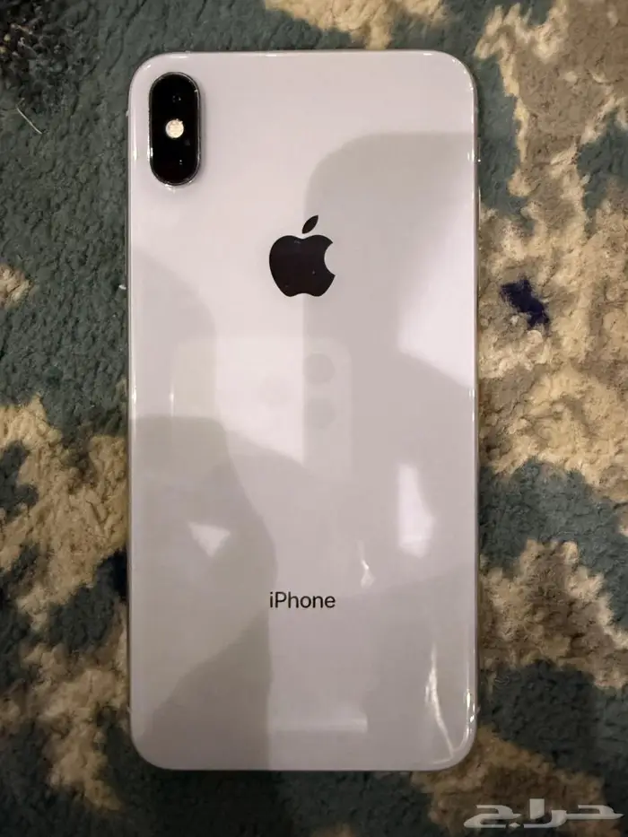 ايفون xs max 1