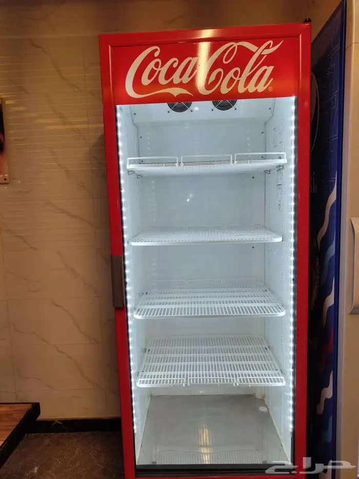 للبيع  ثلاجة عرض كوكاكولا (Coca-Cola) الكلاسيكية المميزة 1