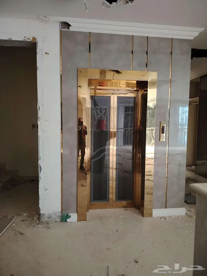 مصعد مستعمل للبيع 2