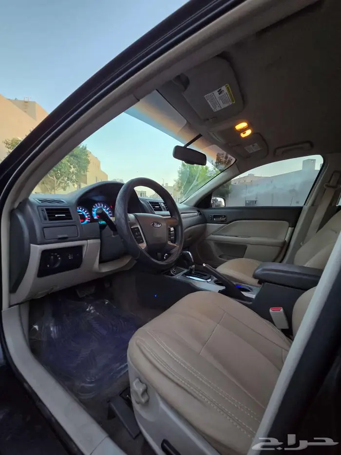 2010 Ford Fusion SEL 46