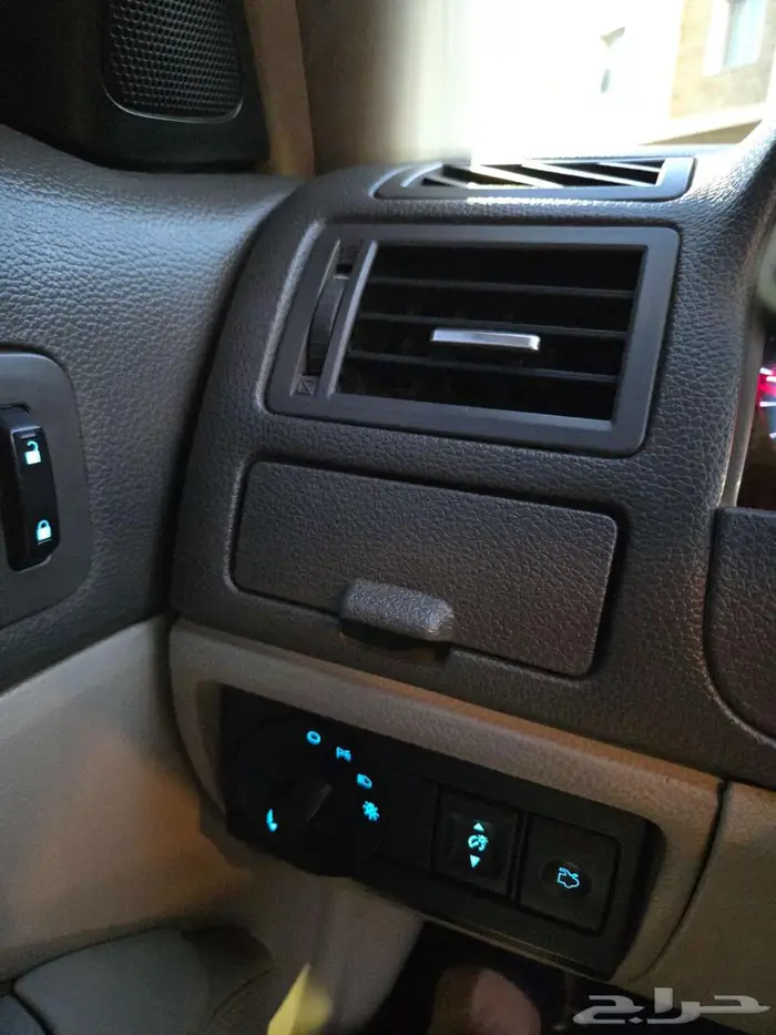 2010 Ford Fusion SEL 56