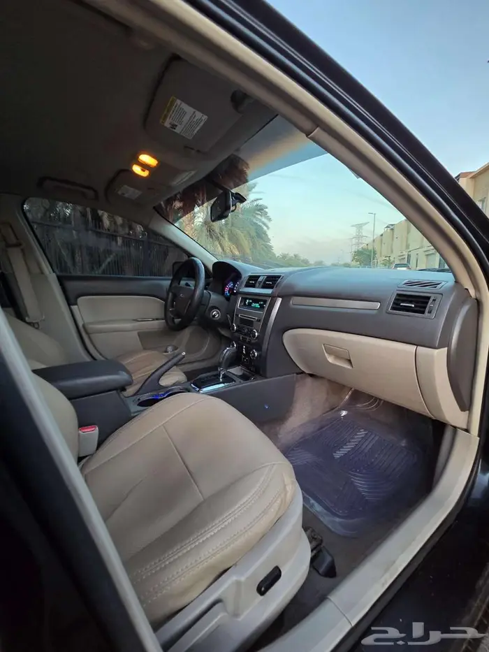 2010 Ford Fusion SEL 22