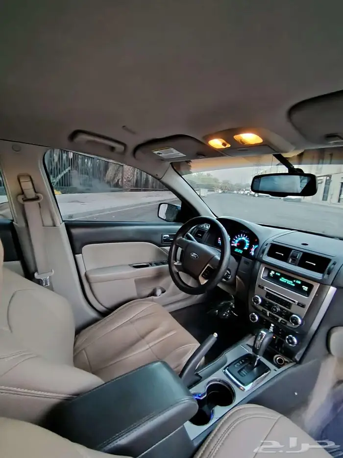 2010 Ford Fusion SEL 3
