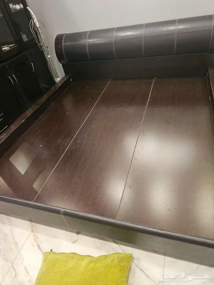 سرير للبيع 2