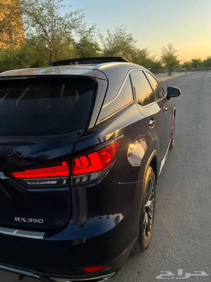 لكزس RX-F SPORT 2020 8