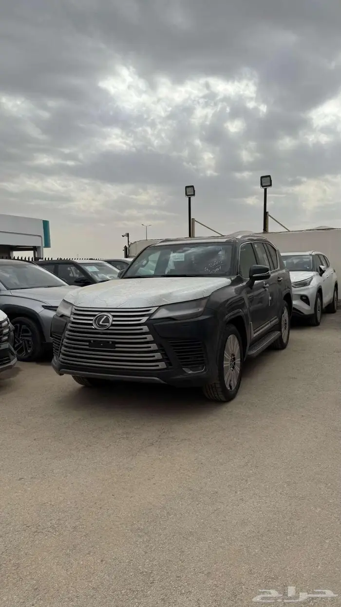 لكزس LX600 BB اقساط جميع البنوك ونظام 50 50 اقل سعر 1