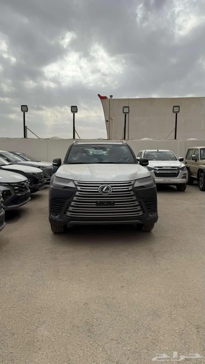 لكزس LX600 BB اقساط جميع البنوك ونظام 50 50 اقل سعر 4