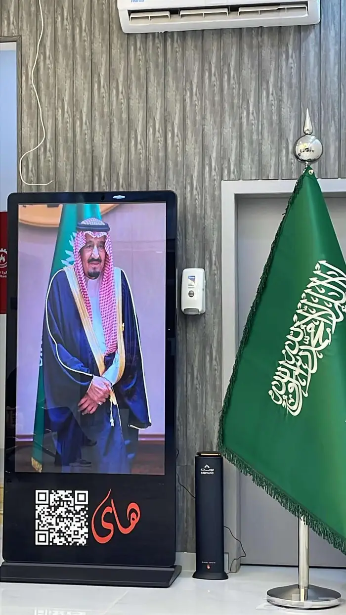 شاشات عرض إعلانية داخلية Digital Signage 0