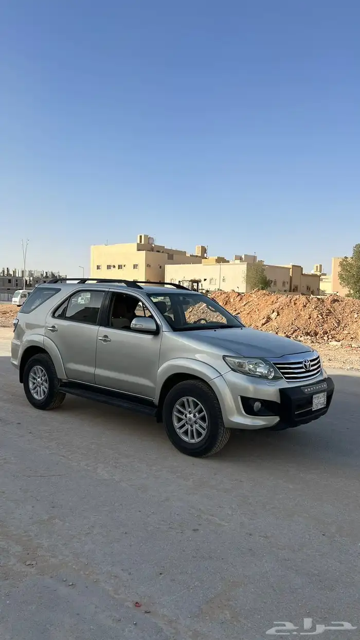 فورشينر 2013 6V دبل فل كامل 2