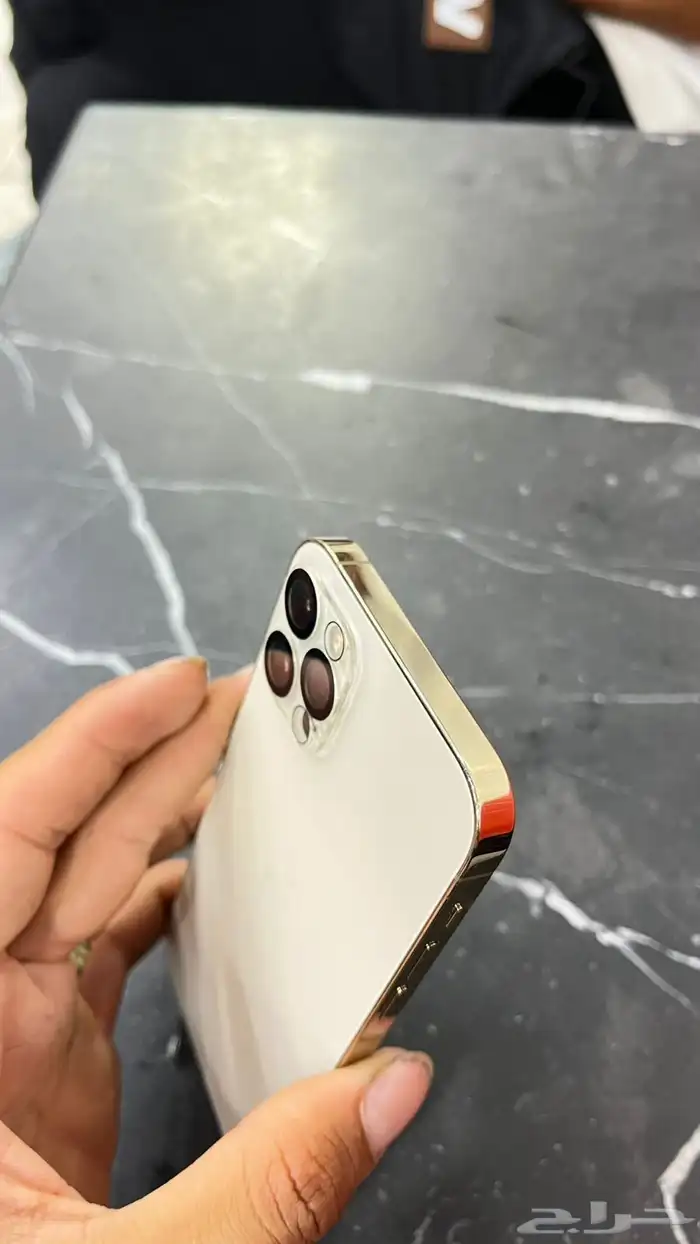 ايفون 2