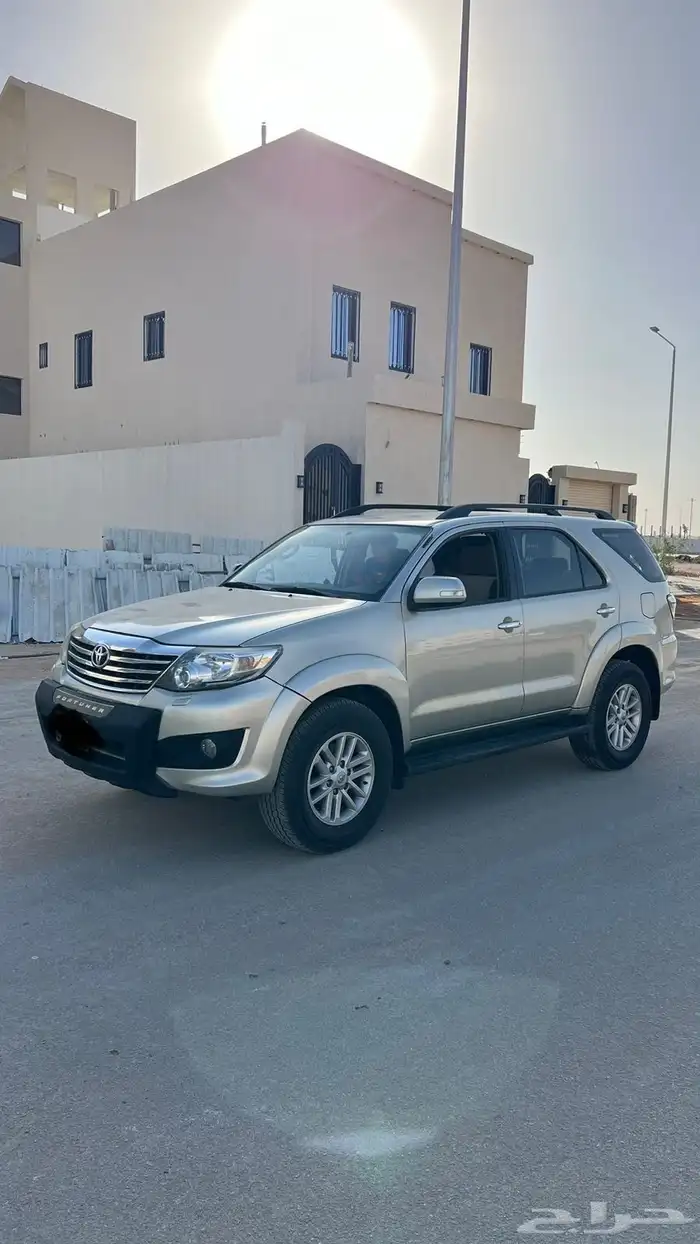 فورشينر 2013 6V دبل فل كامل 10