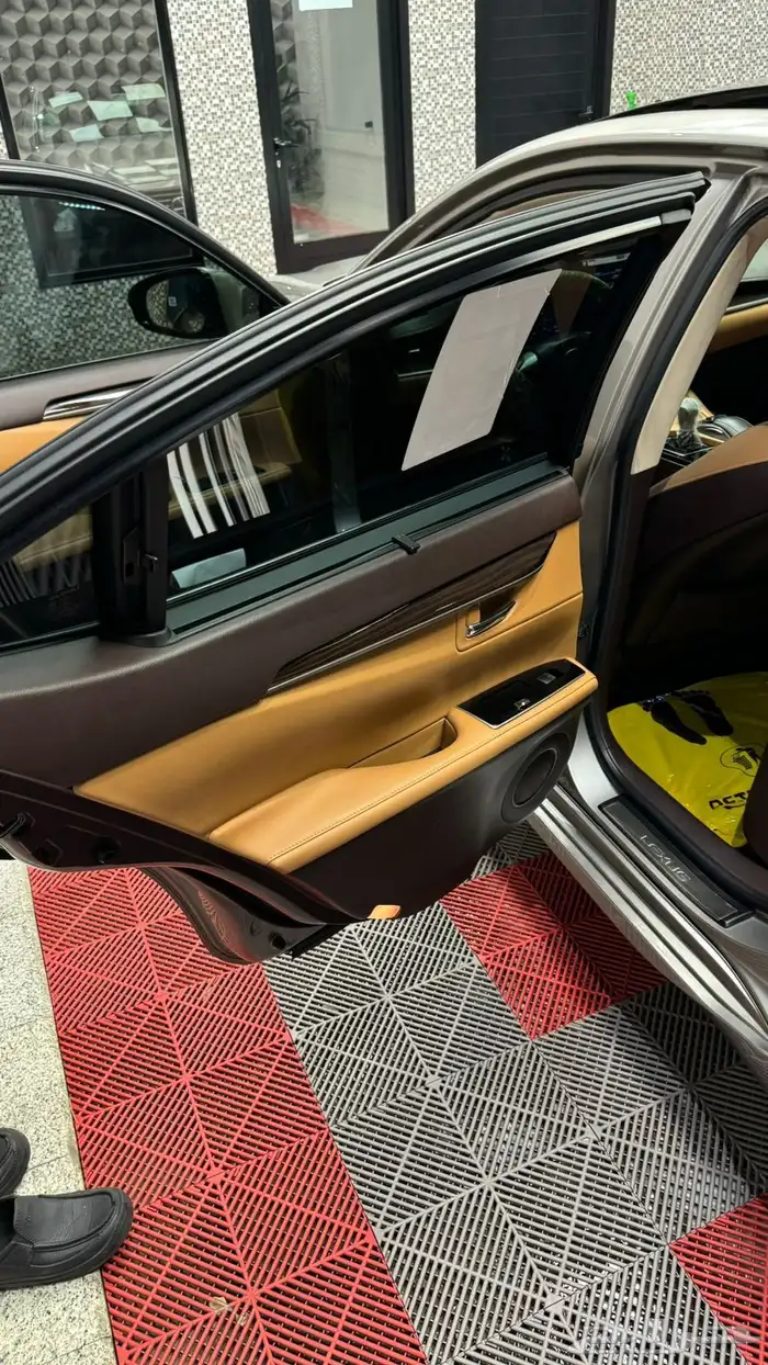 لكزس 2017 فل كامل ES 21