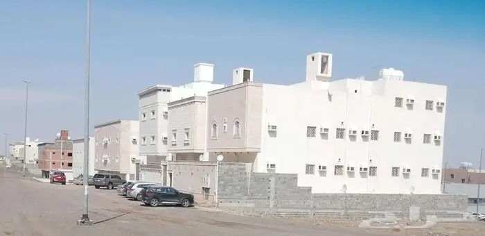 عمارة للبيع 7 شقق وملحق ب التلال 0
