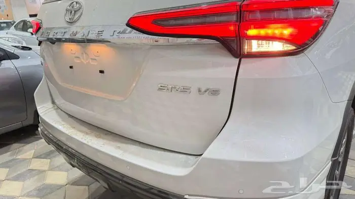 فورتشنر VX3 بنزين 6 سلندر فل كامل 2025 6