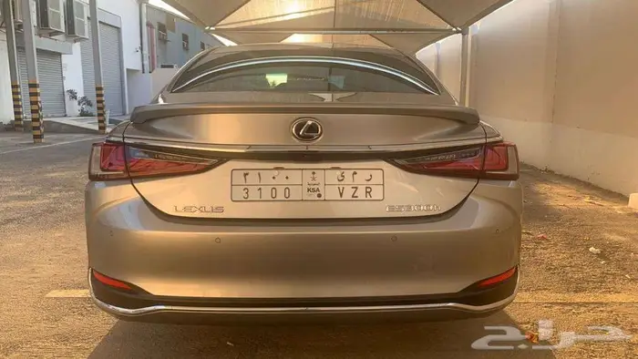 لكزس ES300H 9