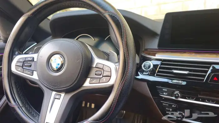 ماستر كلاس BMW 2017 530i M Kit خليجي 59