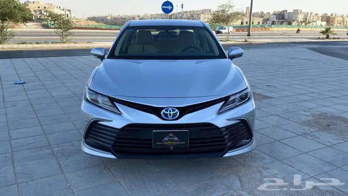 تويوتا كامري LE هايبرد 0