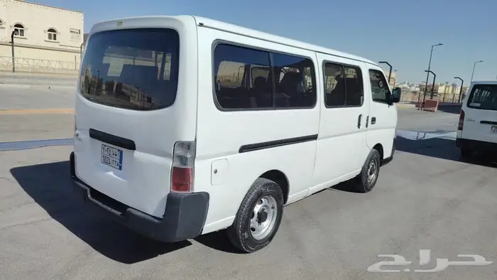 باص نيسان ديزل للبيع 0