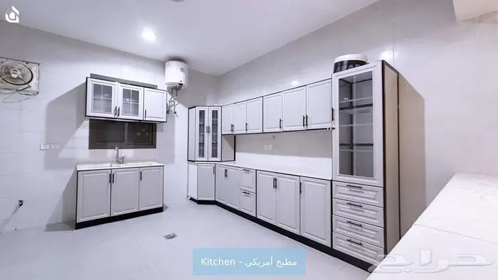 شقة 3 غرف مع سطح بالعارض 6