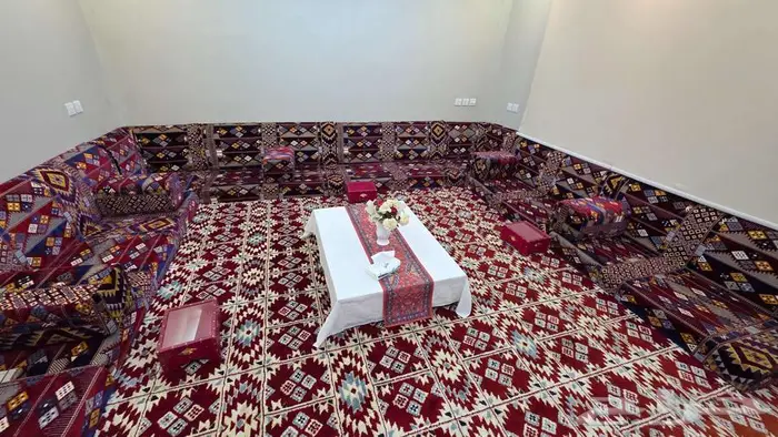 جلسة مشب ارضيه شبه جديده الخفجي 0