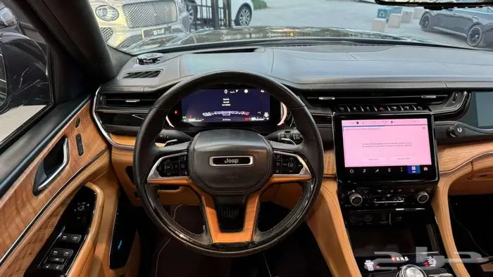 2023جييب جراند شيروكي Grand Cherokee 11