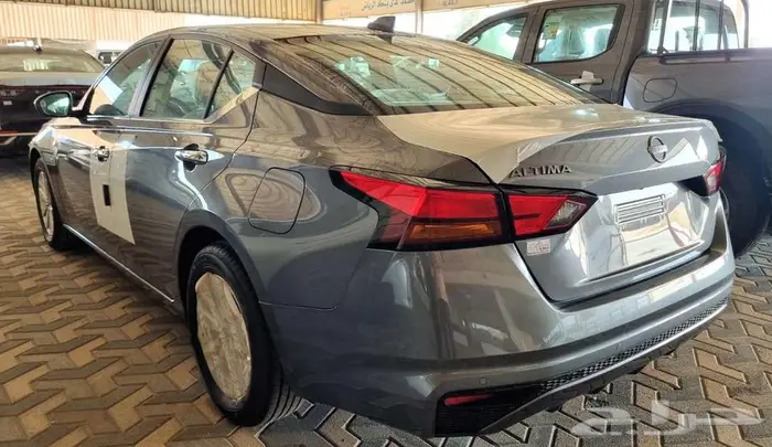 نيسان التيما 2.5 ستاندر 2025 كاش - تقسيط 2