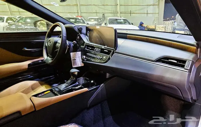 لكزس ES350 CC بانورما بحريني 2025 اقل سعر اقساط او كاش 7