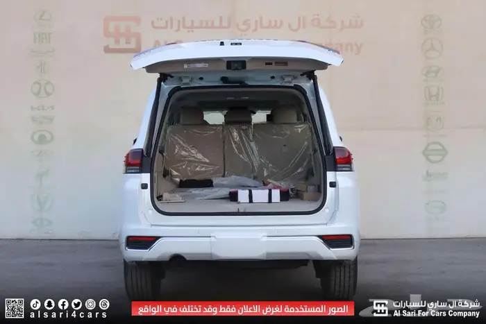 تويوتا لاند كروزر VX 2025 إقساط بنوك وشركات 9