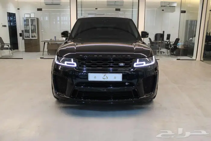 رنج روفر SVR V8 2021 0