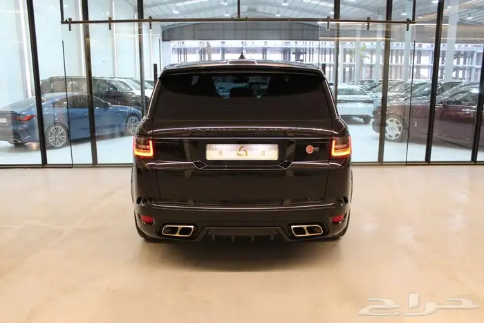 رنج روفر SVR V8 2021 5