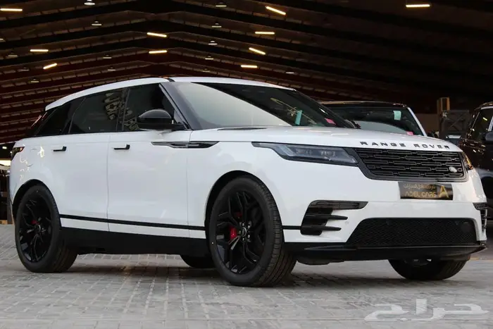 رانج روفر فيلار SE Dynamic بلاك اديشن 2024 1