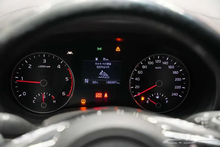 سبورتاج دبل 2020 ابيض ممشي 189 الف كم ديزل 6