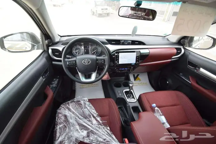 هايلوكس غمارتين بنزين بدون دبل 2025 اتوماتيك جنوط كاش واقساط 6