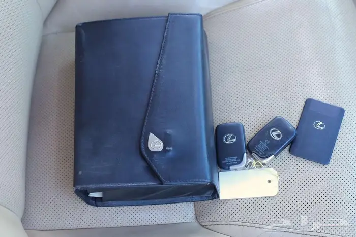للبيع جيب لكزس LX570 موديل 2013 20