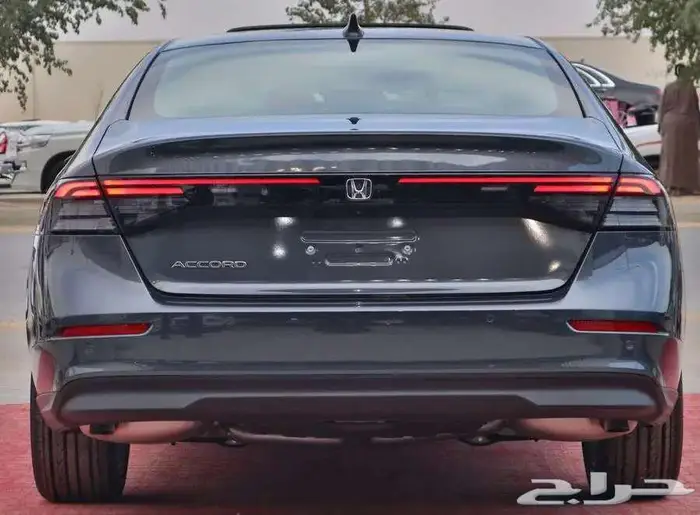 هوندا اكورد 2025 نص فل كاش و اقساط 3