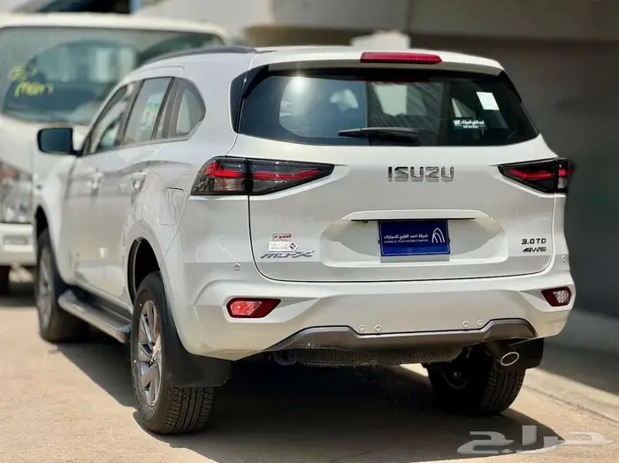 ايسوزو MUX 2024 فل كامل مبيعات البنوك والكاش 3