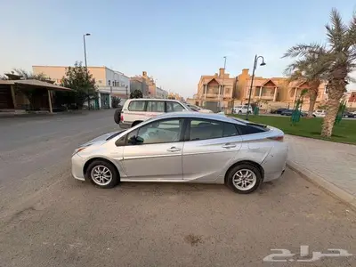 للبيع سيارة تويوتا بريوس موديل 2016 في جدة index