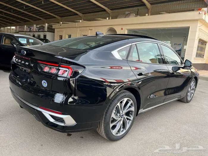 فورد تورس تيتانيوم موديل 2026 الجزيرة كاش واقساط ودفعتين 6