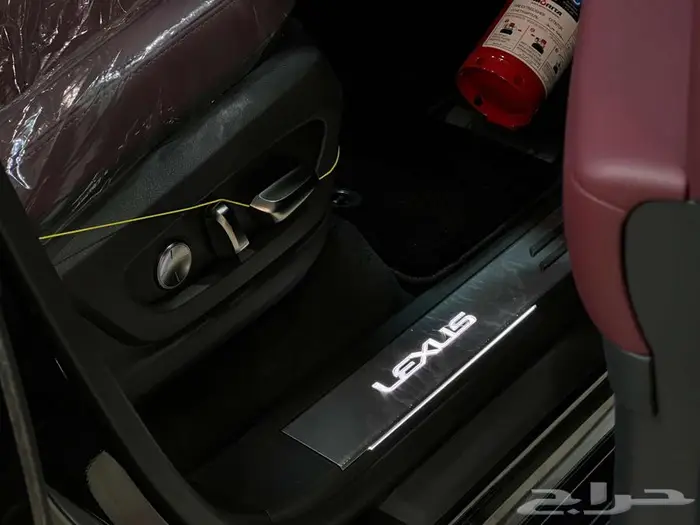 لكزس LX600 BB موديل 2025 كاش او اقساط 7