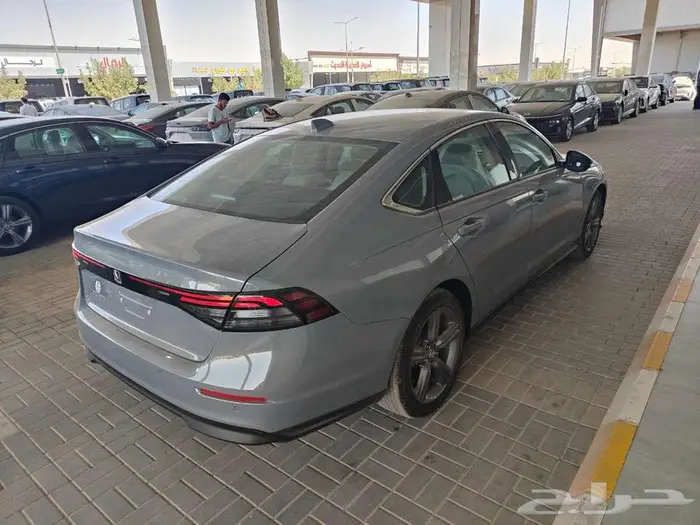 هونداي اكورد EX نص فل 2025 سعودي 11