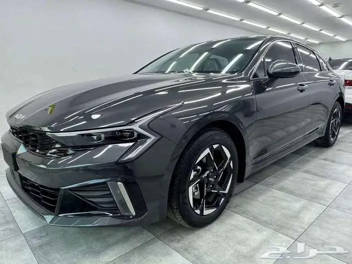 كيا K5 نص فل 2026 اقل الاسعار الاهلية 12